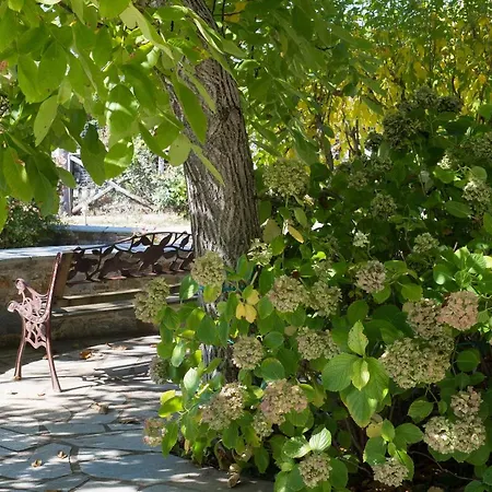 A Superb Mansion With Garden In Pelion Villa *