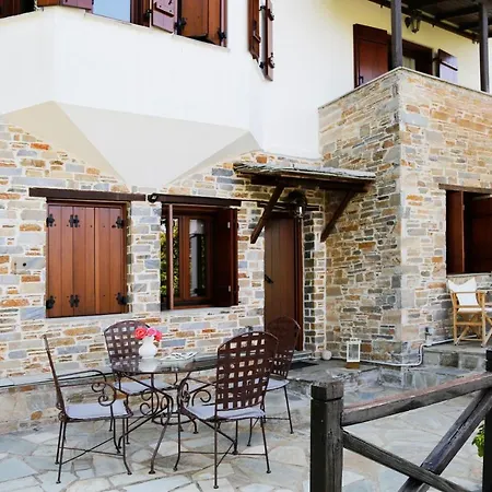 Villa A Superb Mansion With Garden In Pelion *