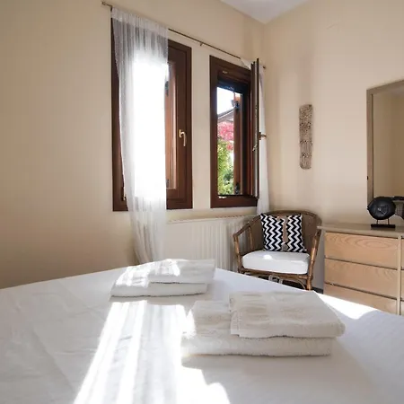 A Superb Mansion With Garden In Pelion *