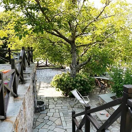 Villa A Superb Mansion With Garden In Pelion *