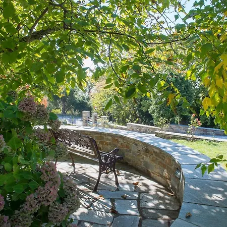 Villa A Superb Mansion With Garden In Pelion