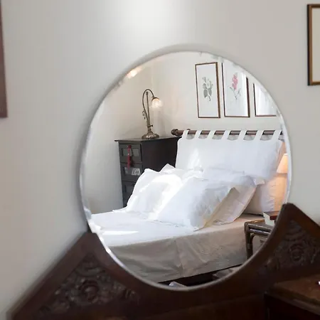 A Superb Mansion With Garden In Pelion