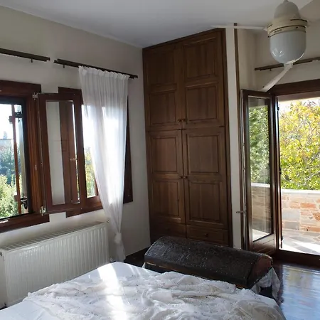 A Superb Mansion With Garden In Pelion