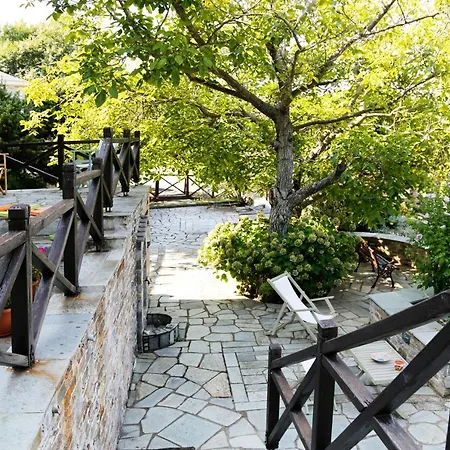 A Superb Mansion With Garden In Pelion Villa