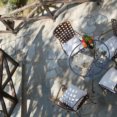 Villa A Superb Mansion With Garden In Pelion