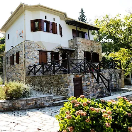 Villa A Superb Mansion With Garden In Pelion *