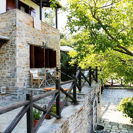 A Superb Mansion With Garden In Pelion * Neochori (Magnesia)