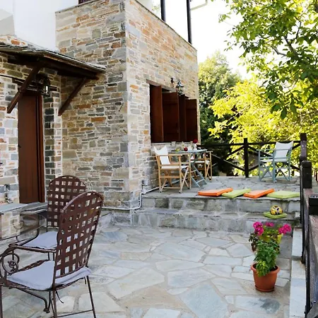A Superb Mansion With Garden In Pelion * Neochori (Magnesia)